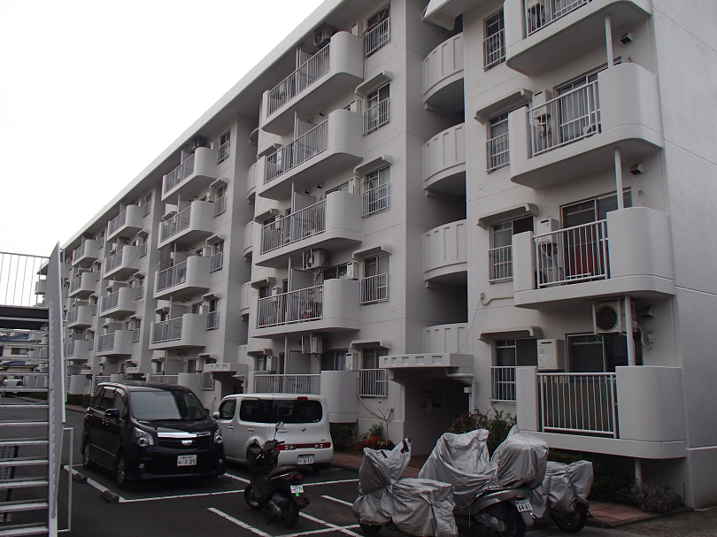 クイーンハイツ大倉山