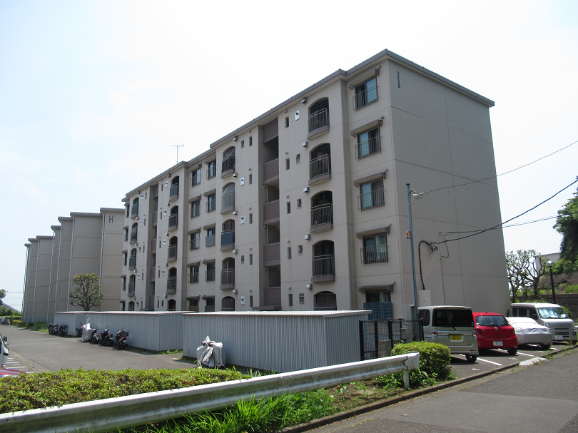 西部郊外マンション湘南鷹取台